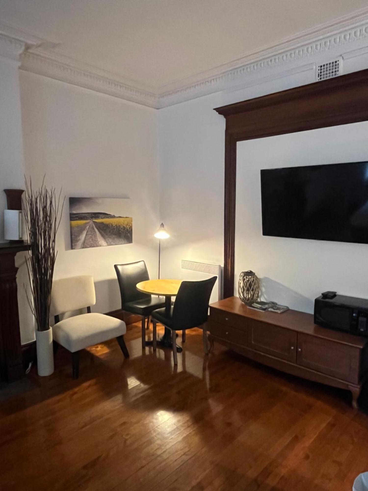 E-Hotel Des Grisons Quebec City Exterior photo